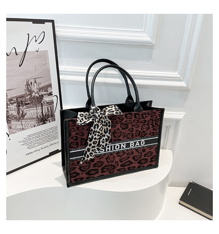 Women's Style Silk Scarf Bow Spring Large Capacity Fashion Leopard Print Women's Shoulder Bag
