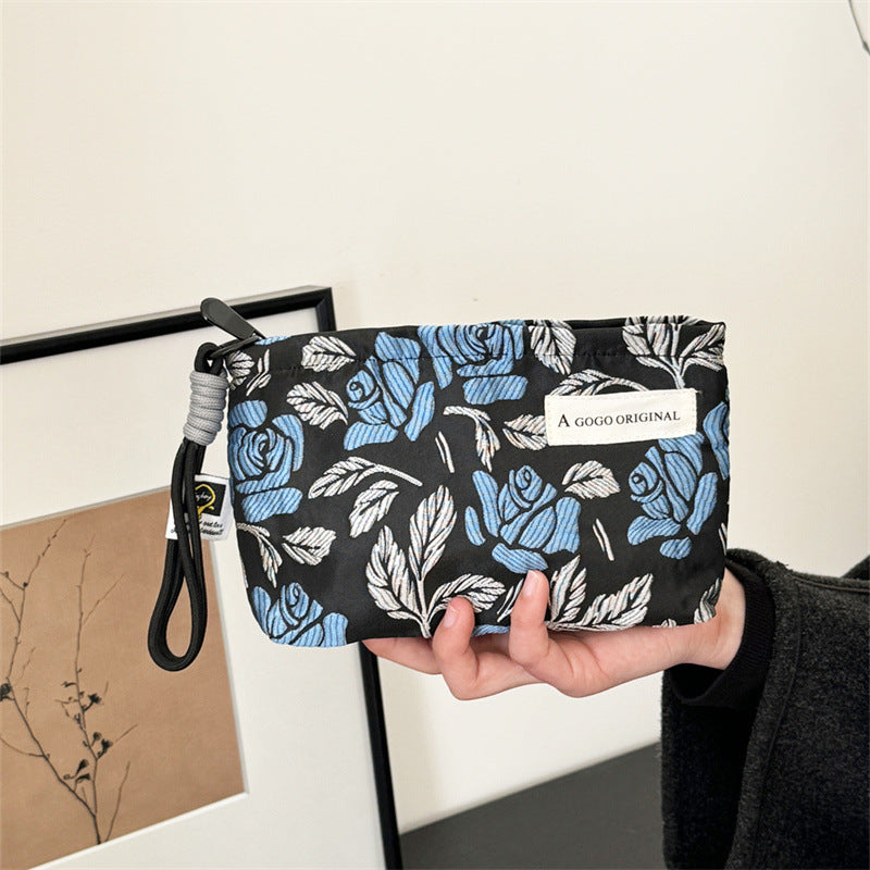High-grade Rose Hand Pencil Mobile Storage Makeup Bag