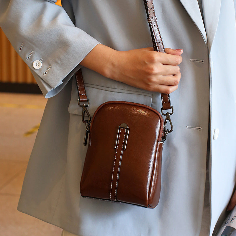 Classy Women's Mobile Fashion Live Leather Bags