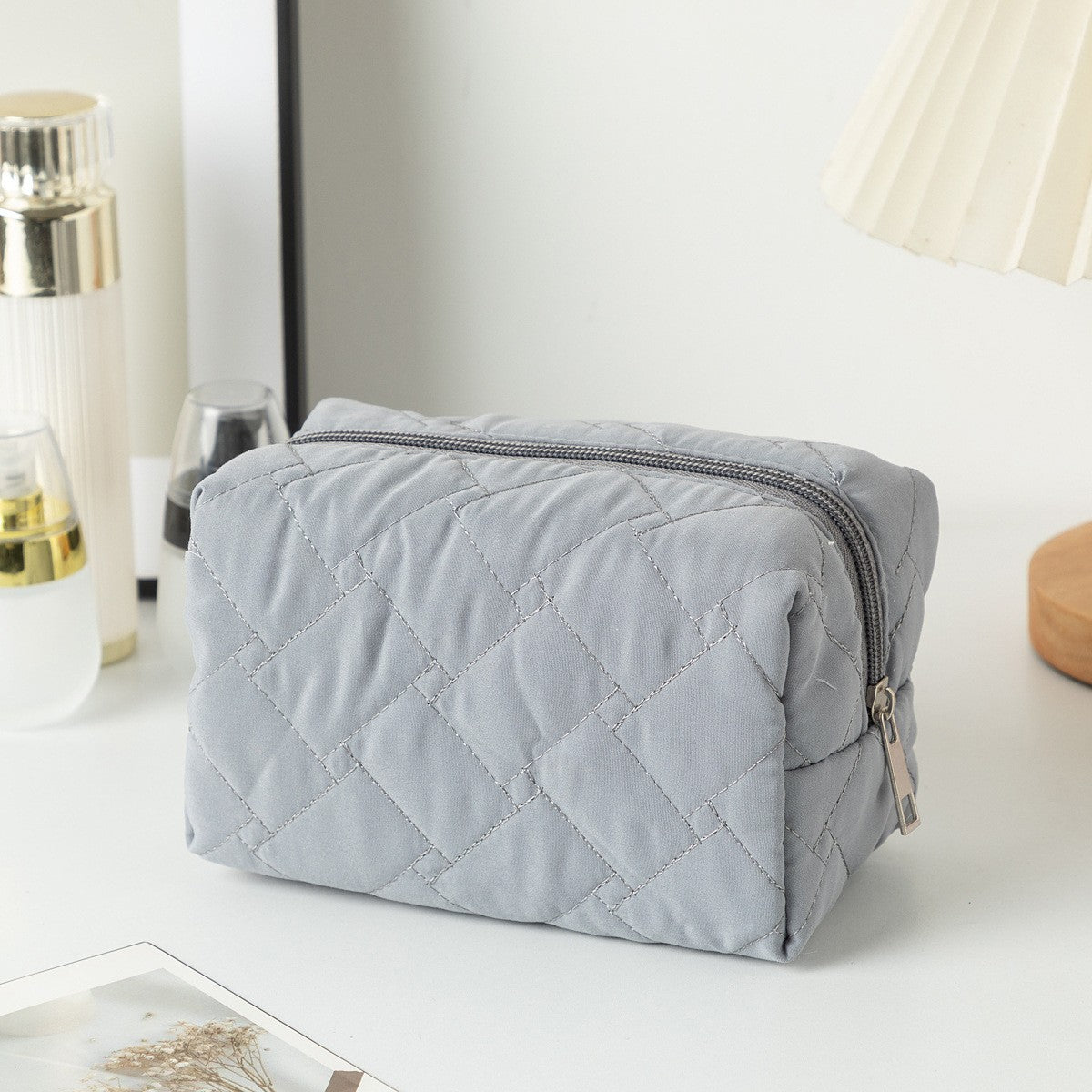 Floral Quilted Toiletries Portable Cosmetics Storage Makeup Bag