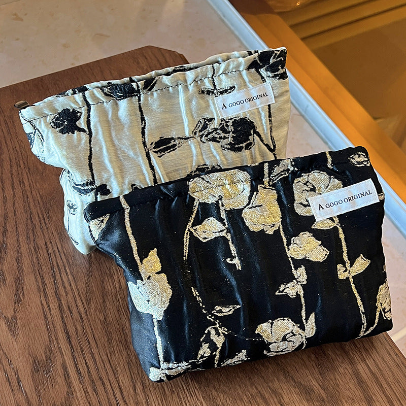 High-grade Jacquard Gold Silk Skin Care Buggy Portable Toiletry Canvas Makeup Bag