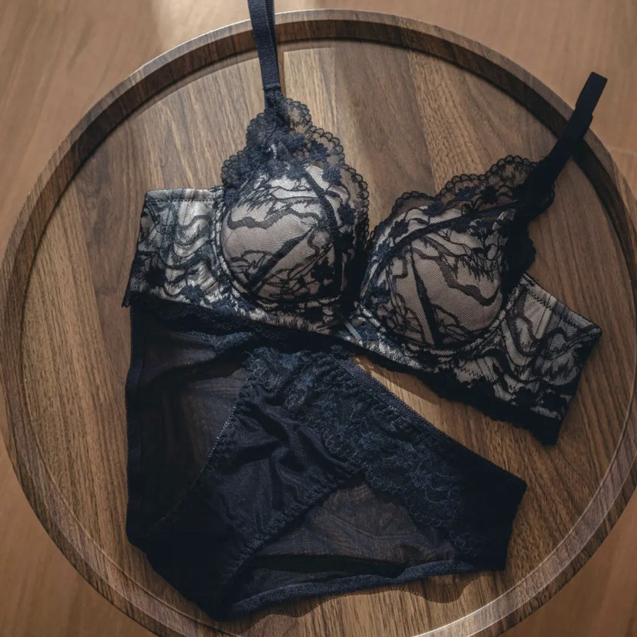 Women's Pure Desire Style Lace Underwear Small Lingerie Sets