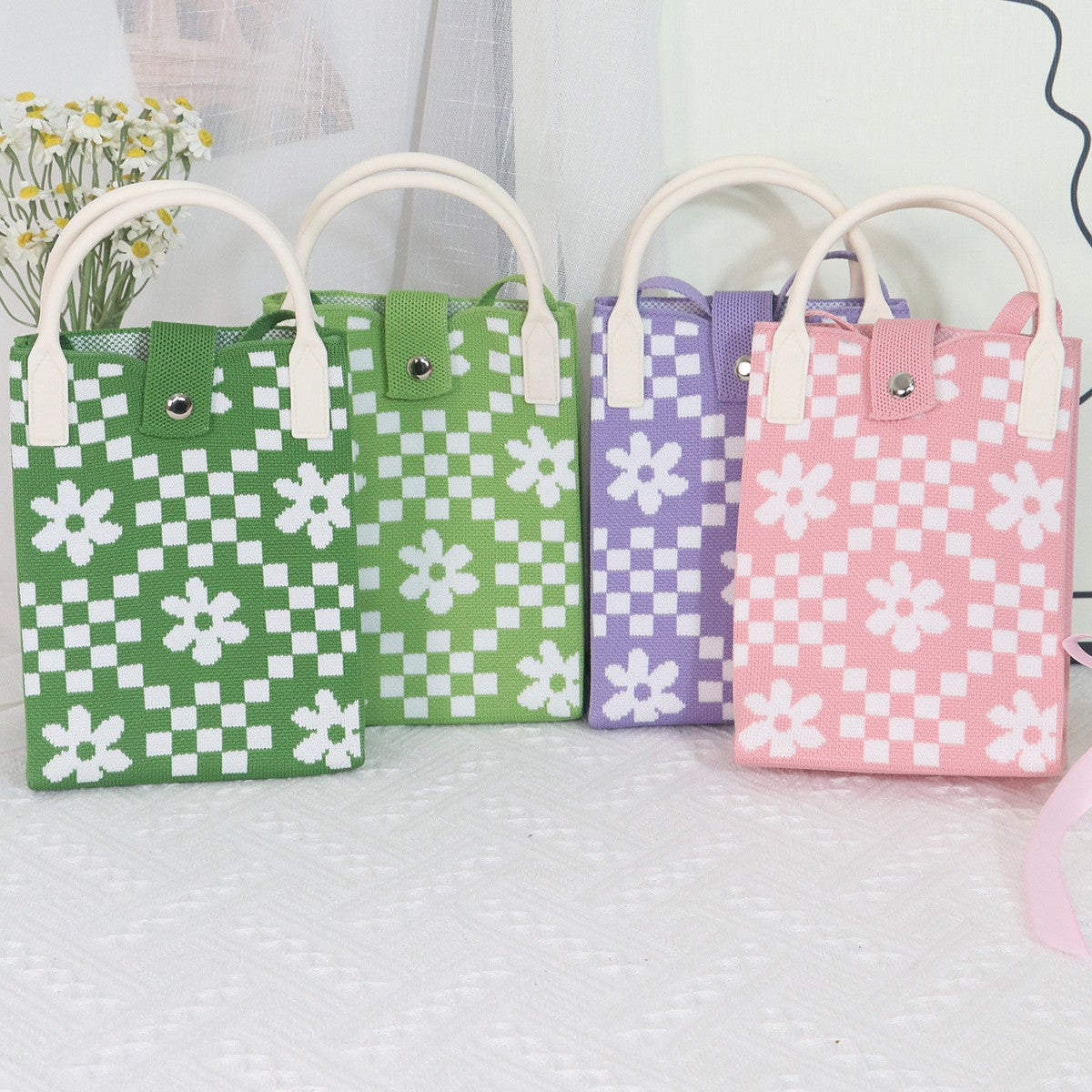 Mobile Spring Flying Woven With Knitted Bags