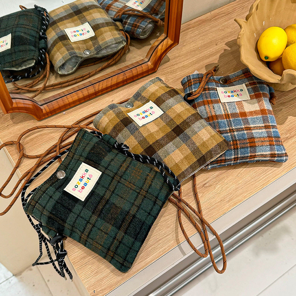 Winter Female Woolen Fashion Plaid When Women's Shoulder Bag