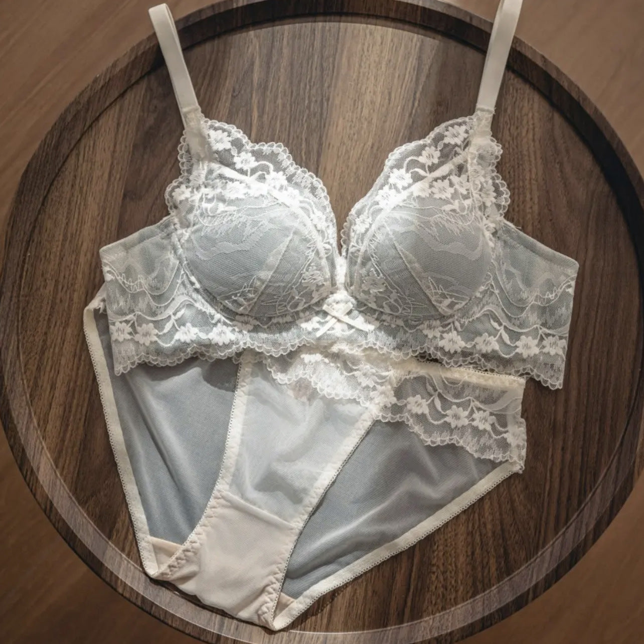 Women's Pure Desire Style Lace Underwear Small Lingerie Sets