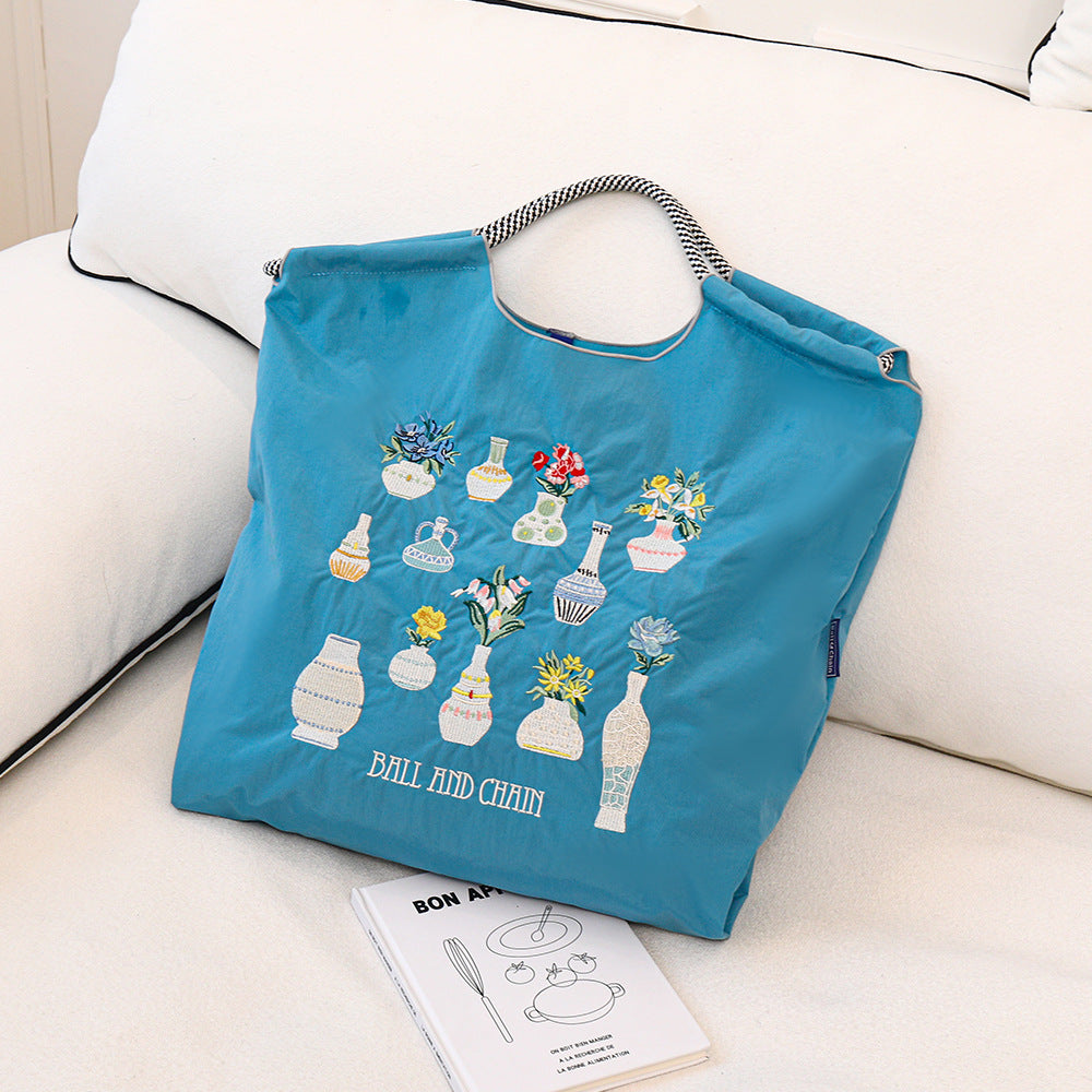 Nylon Embroidered Fashion Niche Large Capacity Women's Shoulder Bag
