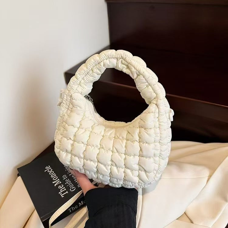 Korean Style Niche Cloud Puff Portable Women's Messenger Bag