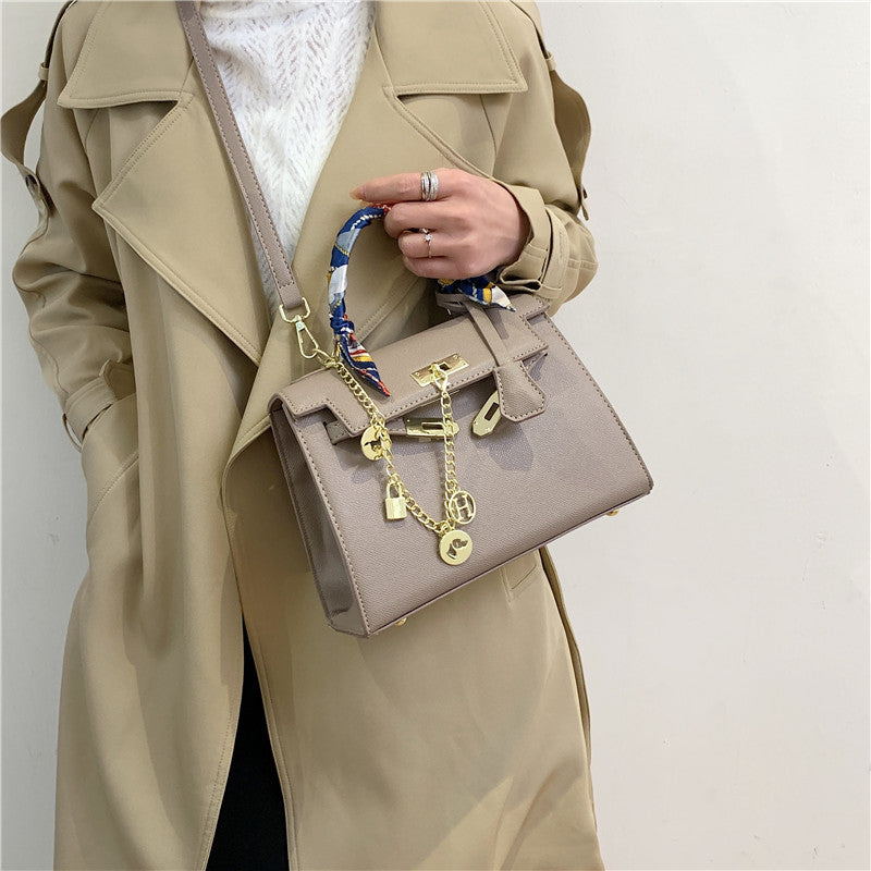 Women's Simple Fashion Silk Scarf Kelly Handbags