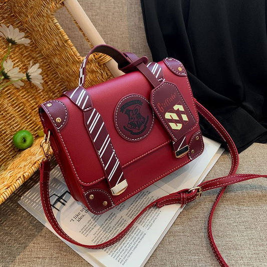 Women's Potter Peripheral British Style College Finished Crossbody Bags