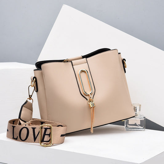 Cool Women's Fashion Wide Strap Large Crossbody Bags