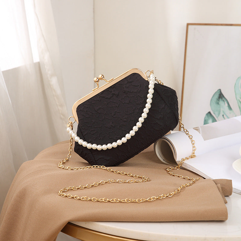 Women's Pleated Shell Mobile Beaded Mini Coin Purses