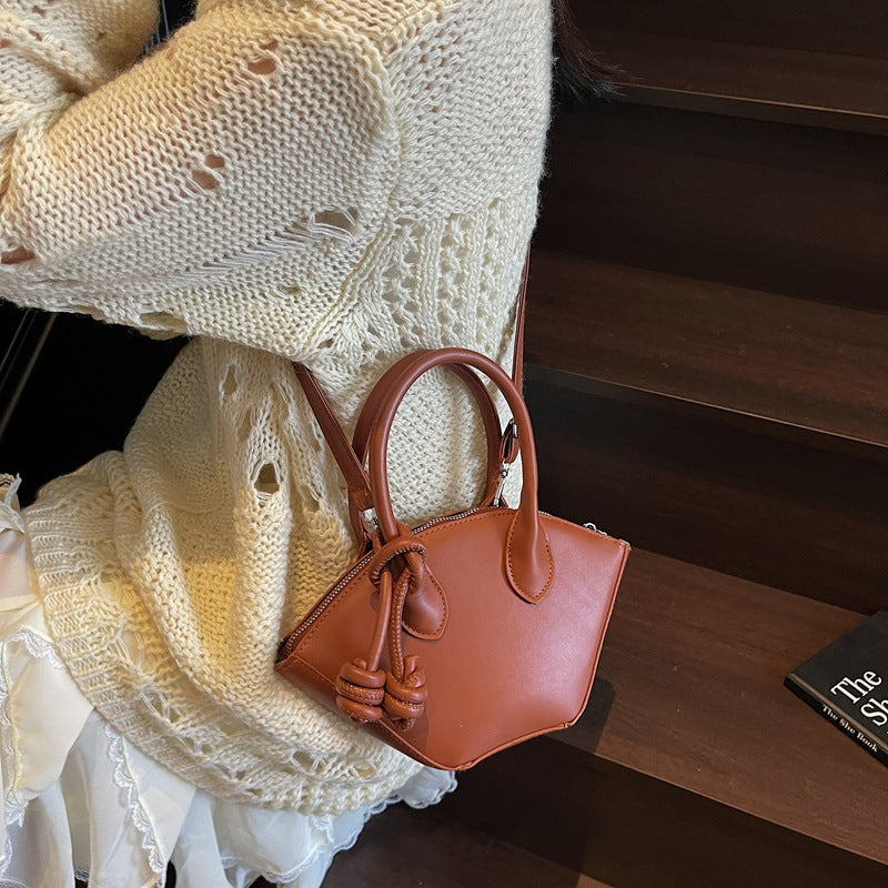 Women's Solid Color Fashion Textured Fresh Western Style Summer Portable Women's Shoulder Bag