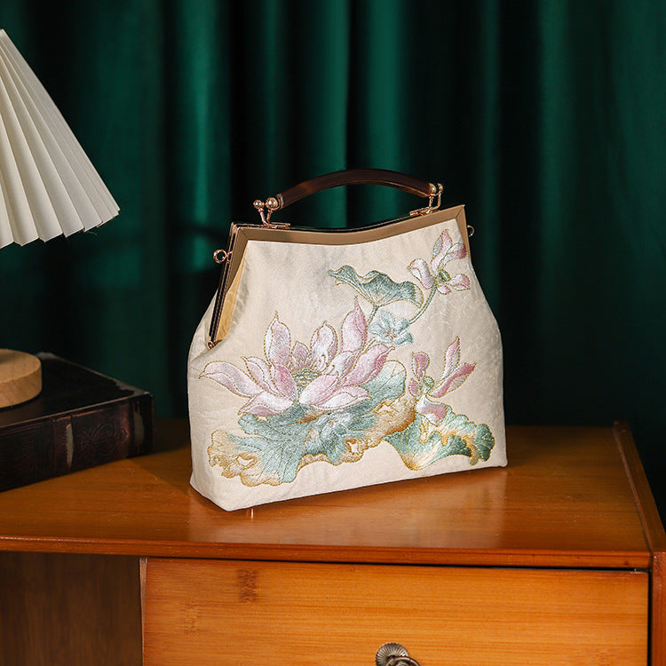 Exquisite Embroidered Chinese Style Cheongsam Banquet Handbags