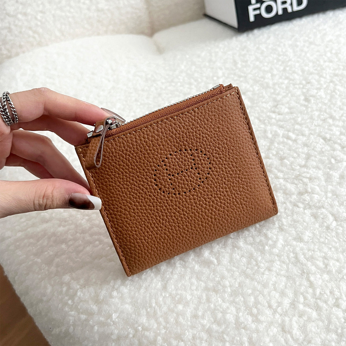 Female Short One Hollow Mini Cowhide Card Holder