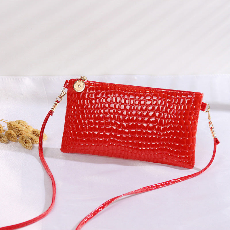 Women's Crocodile Pattern Hand Patent Leather Crossbody Bags