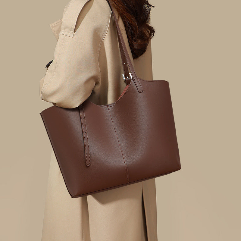 Women's Summer Genuine Leather Underarm Large Capacity Women's Messenger Bag