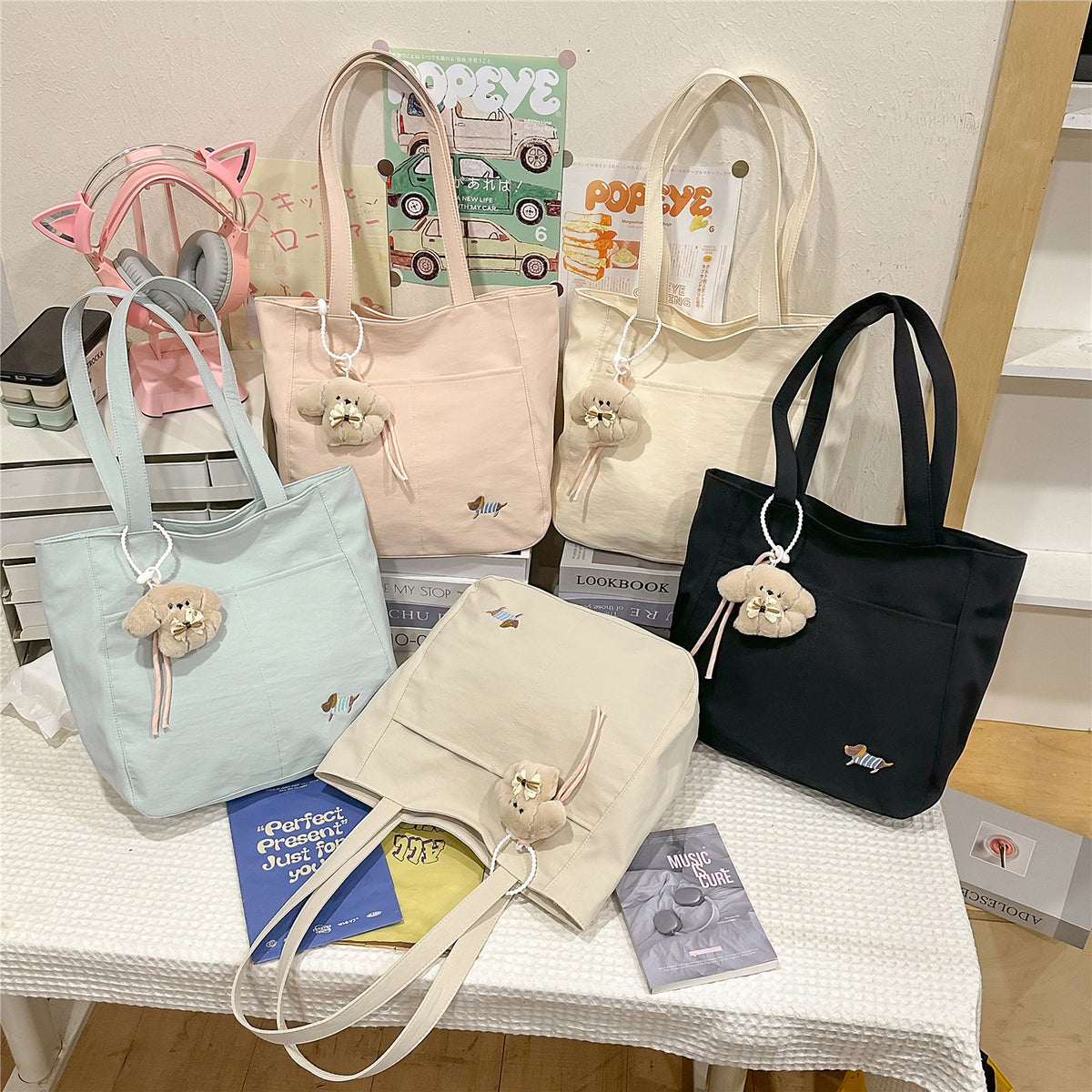 Women's Lightweight Style Cute Band Pendant Women's Shoulder Bag