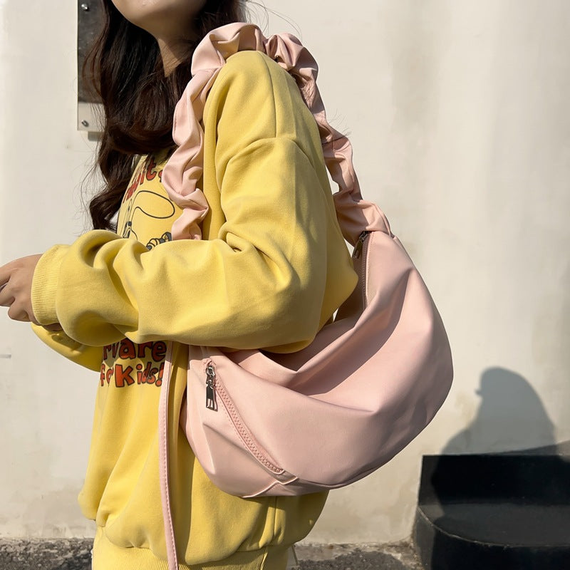 Women's Large Capacity Fashionable Pleated Dumpling Nylon Women's Messenger Bag