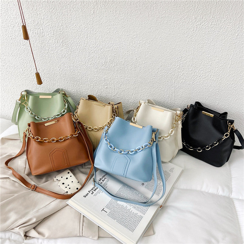 Women's Style Trendy Fashion Chain Hand Bags