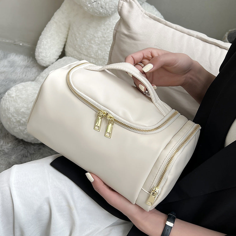 Hand-held Make-up Out Toiletry Cosmetics Storage Makeup Bag