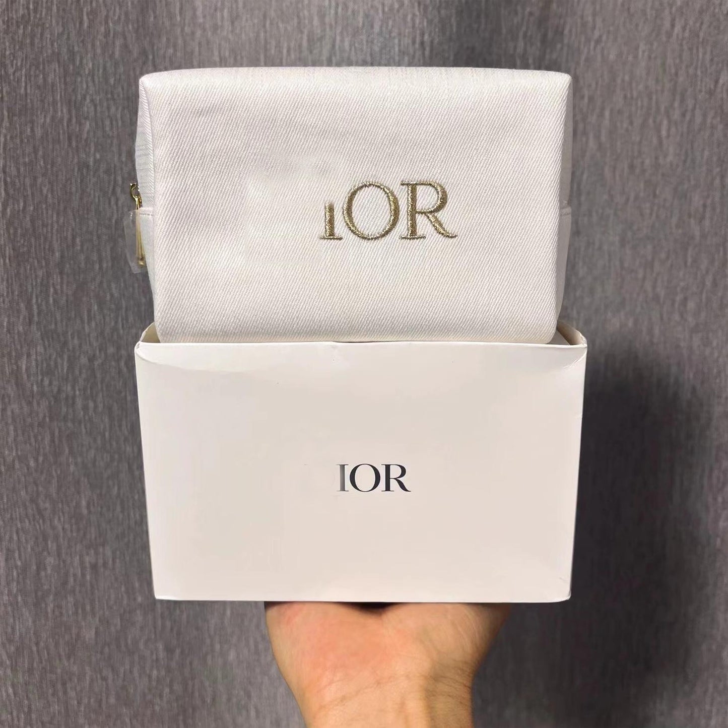 White Space Cotton Super Soft Feeling Portable Cosmetic Bags