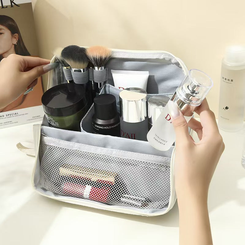Vertical Large Capacity Portable Storage Wash Makeup Bag