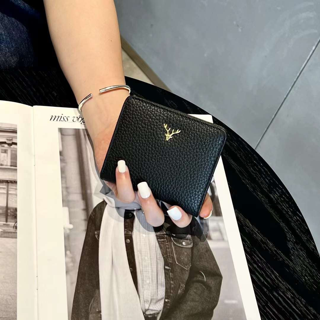 Women's Genuine Leather Antlers Short Fashion Full Cowhide Ladies Wallet