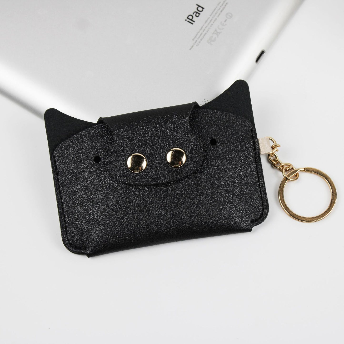 Cartoon Simple Piggy Bus Set With Card Holder