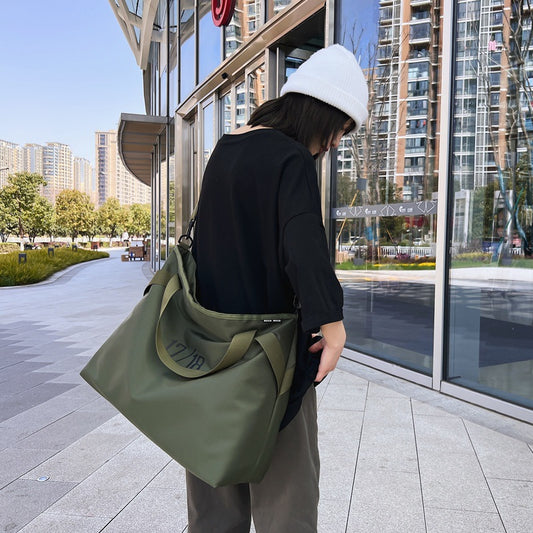 Women's Large Capacity And Lightweight Big Neutral Trendy Cool Shoulder Bags