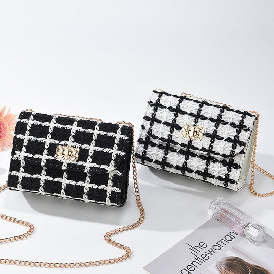 Women's Fashion Chain Western Style Simple Shoulder Bags