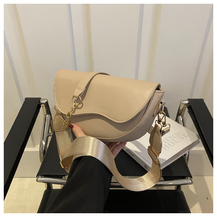 Design Wide Strap Underarm Chain One Bags