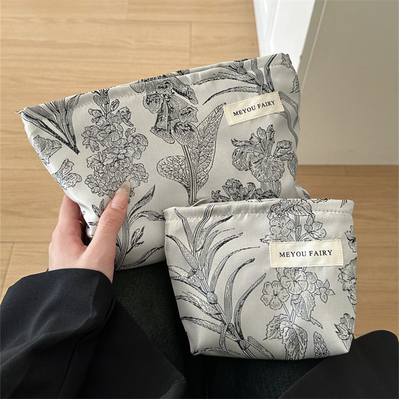 Simple Flower Niche High-grade Portable Storage Outing Makeup Bag