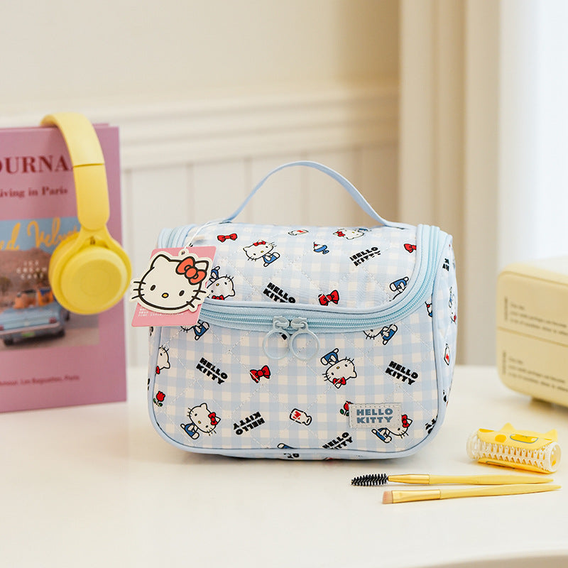 Portable Large Capacity Multifunctional Toiletry Hung With Makeup Bag