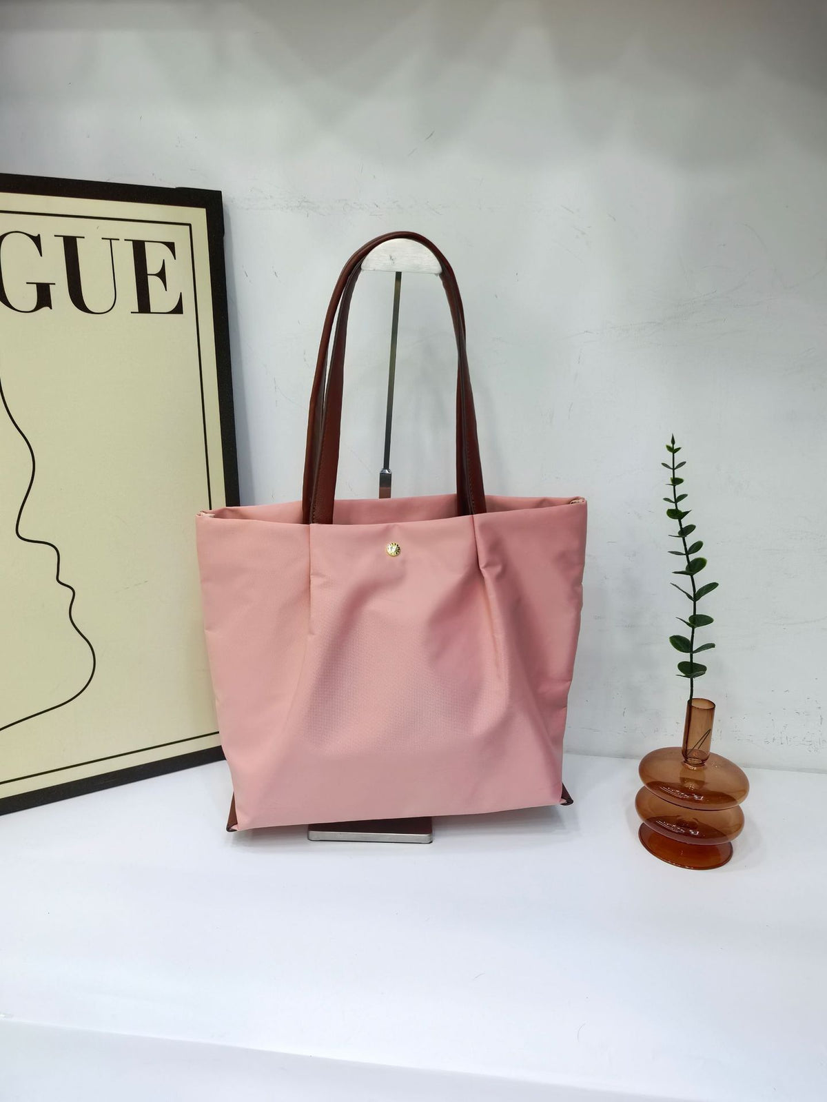 Beautiful Pretty Women's Nylon Waterproof Runaway Women's Shoulder Bag