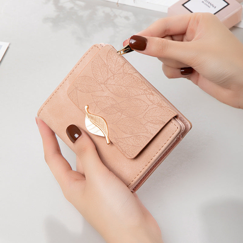 Women's Short Simple Vintage Frosted Leaf Fashion Ladies Wallet