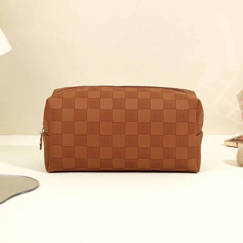 Women's High-grade Chessboard Storage Waterproof Portable Makeup Bag