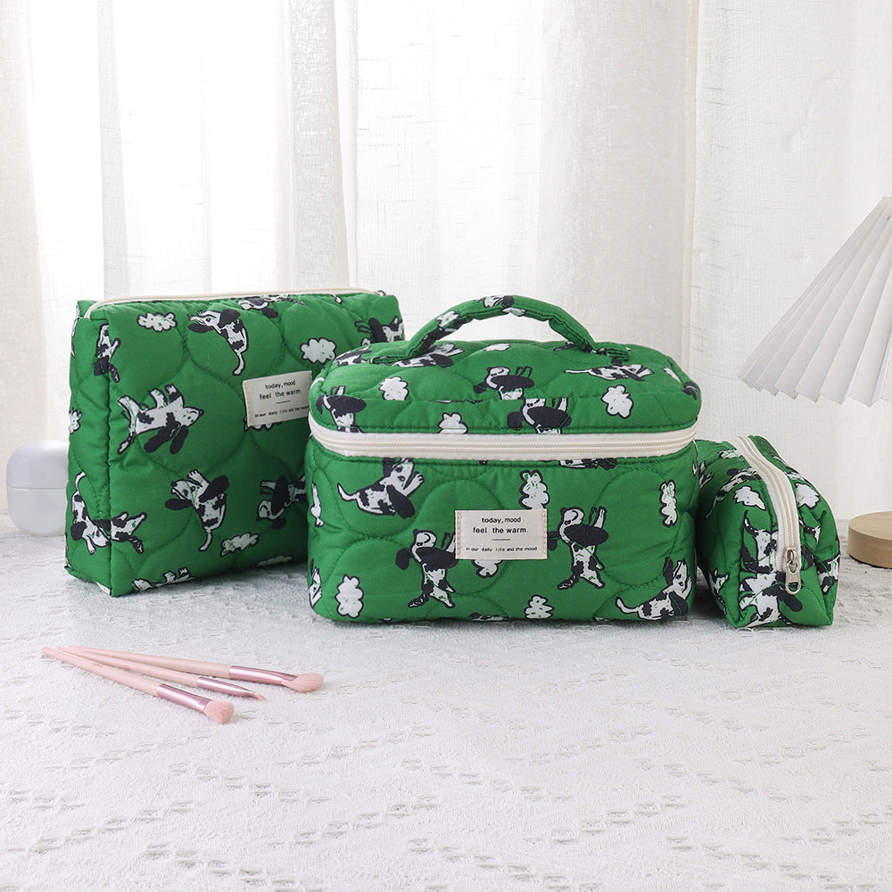 Large Capacity Portable Cosmetics Storage Hand Wash Makeup Bag