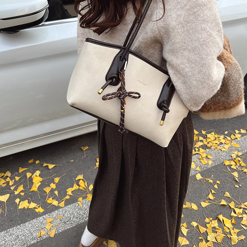 Women's Advanced Texture Retro Large Capacity Underarm Women's Shoulder Bag