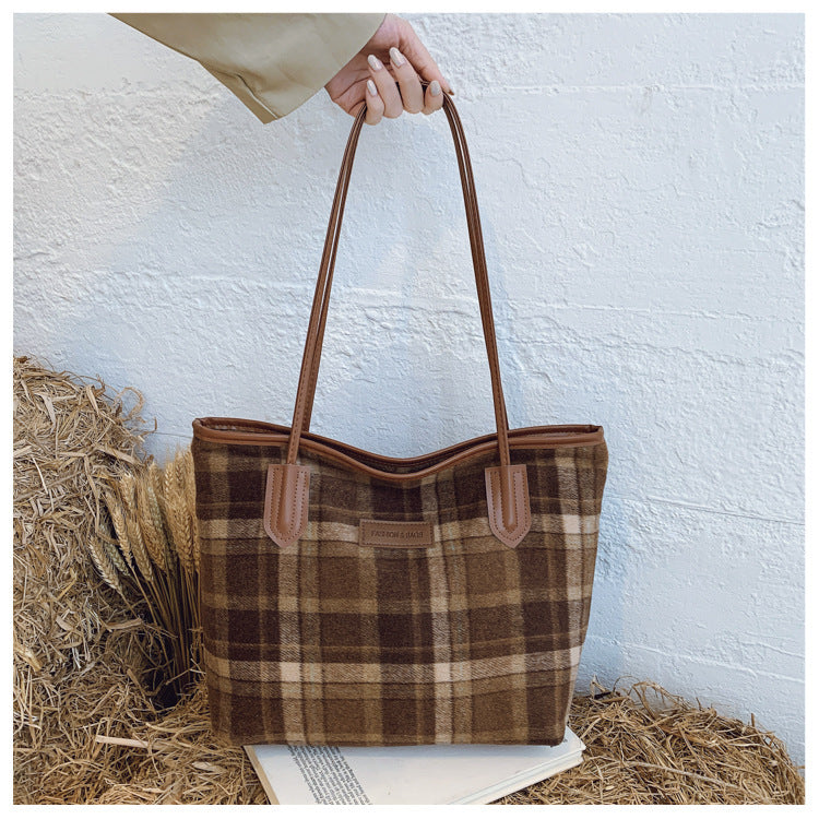 Women's Woolen Plaid Light Luxury Texture Commuter Bags