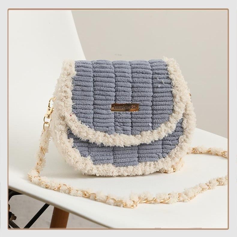 Women's Finished Hand-woven Material Kit Couple Girlfriends Gift Grid Women's Messenger Bag