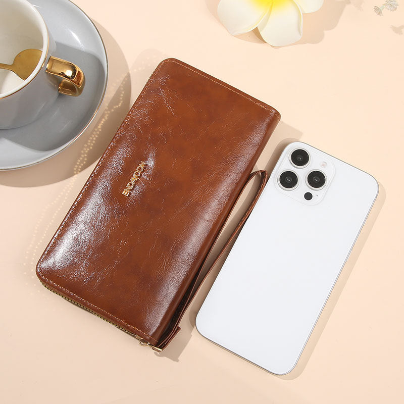 Women's Long Oil Wax Leather Fashion Large Capacity Simple Zipper Ladies Wallet