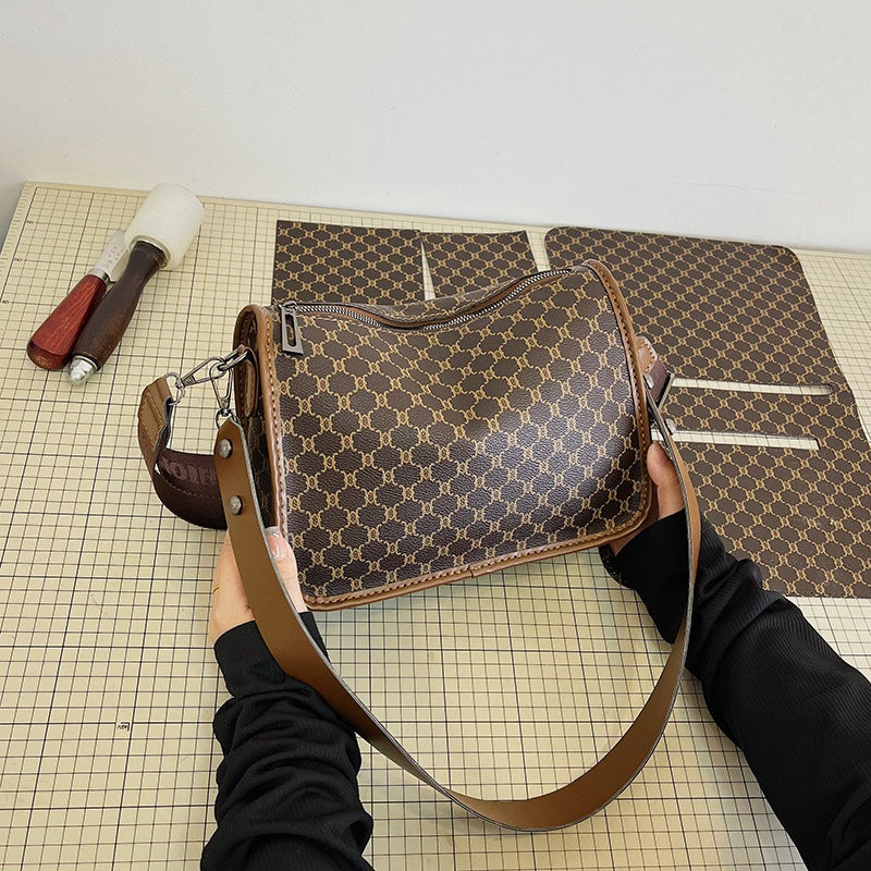 Pure Color Couple Homemade Handmade Material Woven Advanced Texture One Shoulder Bags
