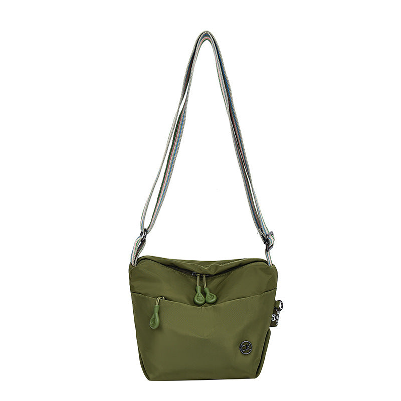 Women's Nylon Cloth Lightweight Simple Dumpling Women's Messenger Bag