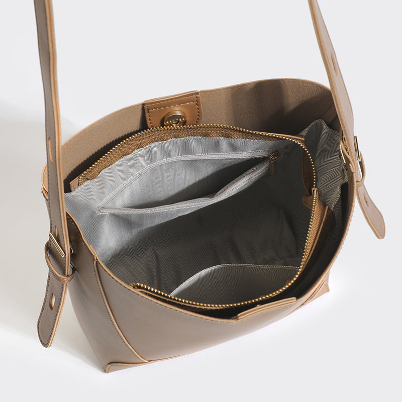 Women's Fashion Versatile Large Capacity Underarm Trendy Women's Shoulder Bag
