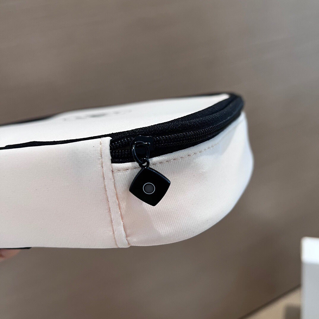 Gift Luxury Series Beige Large Capacity Desktop Cosmetic Bags