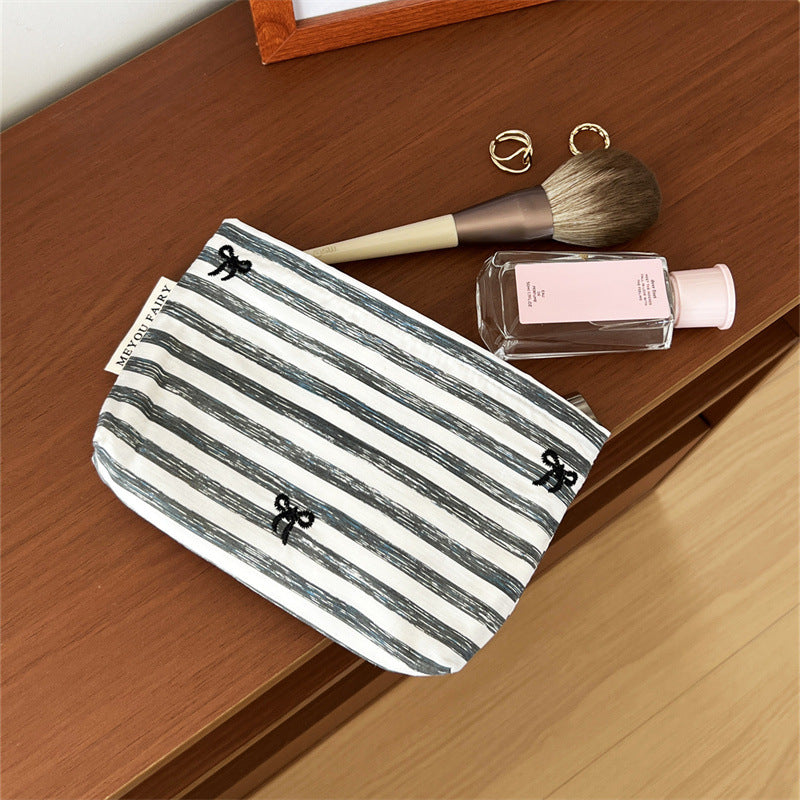 Simple Striped Toiletry Storage Buggy Good-looking Cosmetic Bags