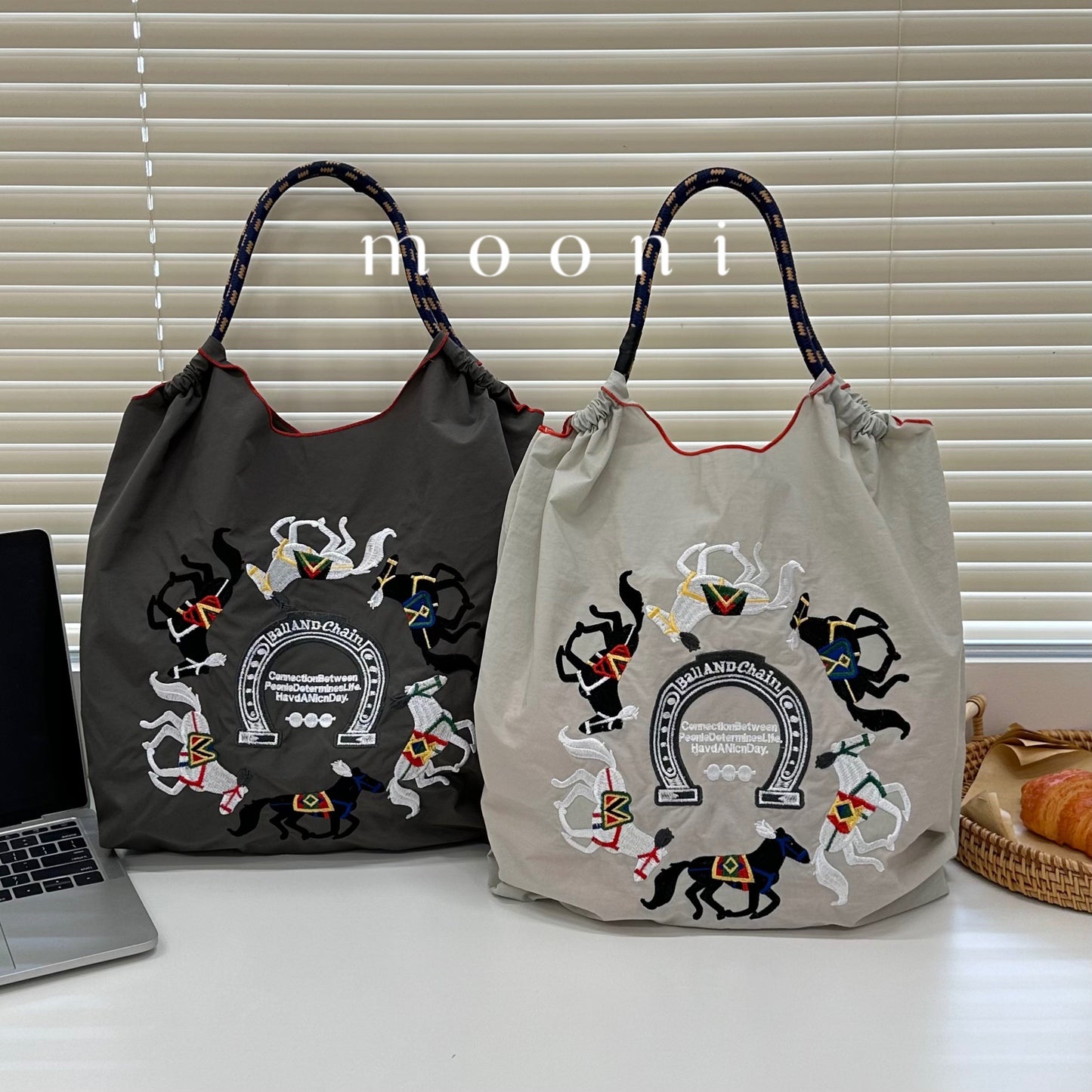 High Round Upper Body Horse Embroidery Handbags
