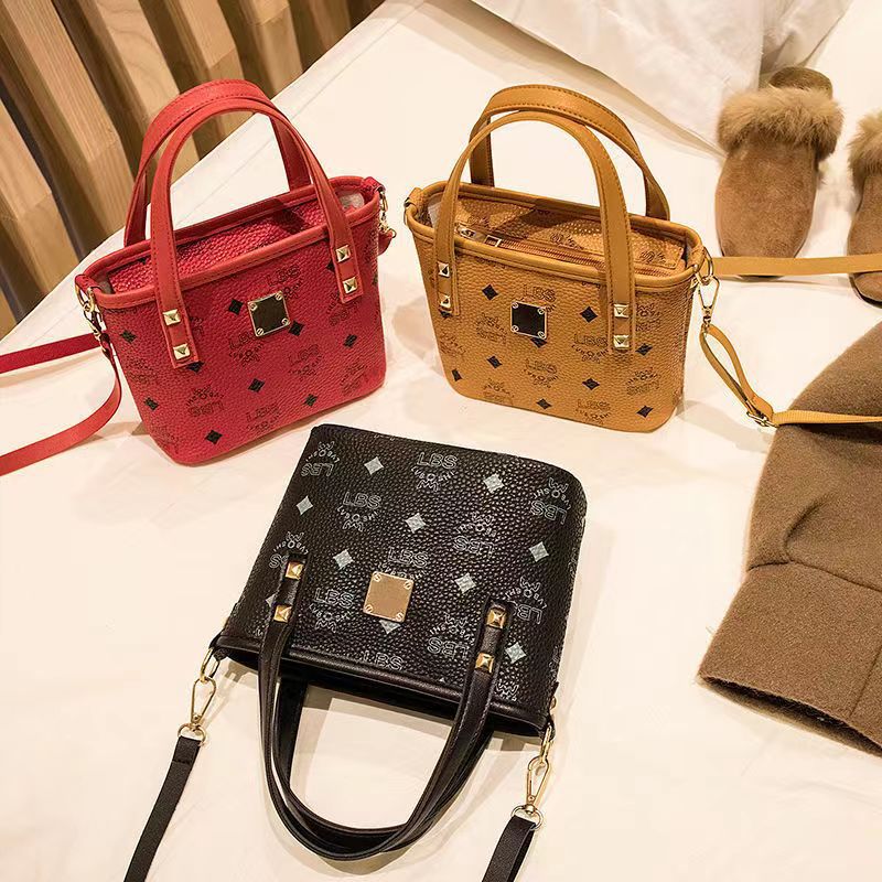 Slouchy Elegant Women's Classic Retro Fashion Handbags