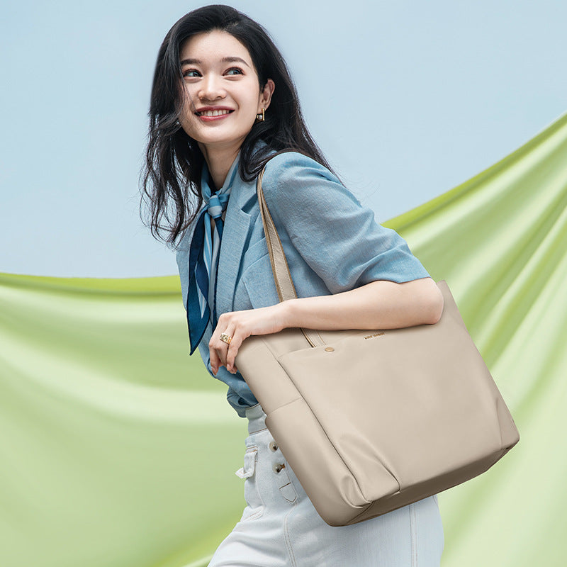 Women's Golf Fashion Commuter Large Capacity Inch Bags