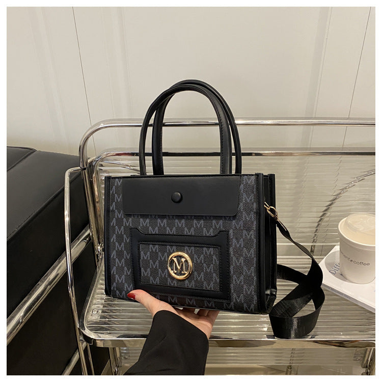 Women's Fashionable Printed Western Style Large Capacity Textured Women's Shoulder Bag